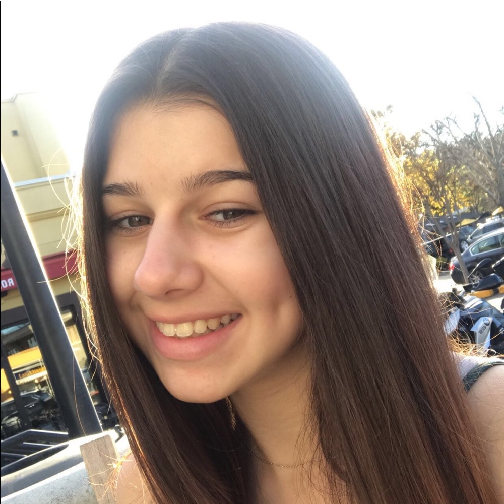 Meet your Posher, Eliana